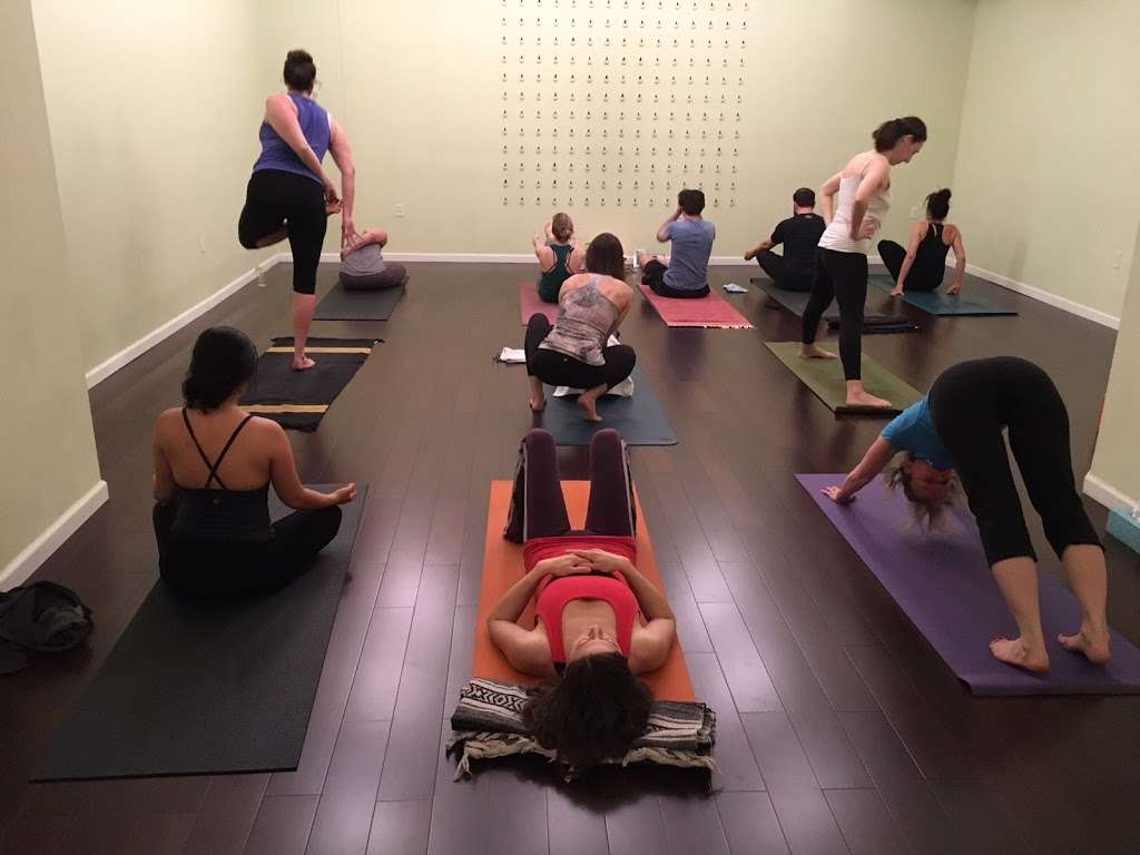 Land Yoga | 2116 Frederick Douglass Blvd, New York, NY 10026, USA | Phone: (212) 866-5263