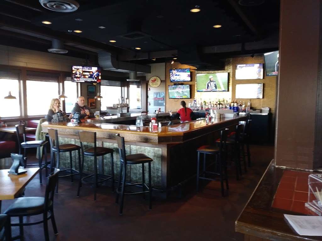 Chilis Grill & Bar | 15305 W 67th St, Shawnee, KS 66217 | Phone: (913) 631-0862