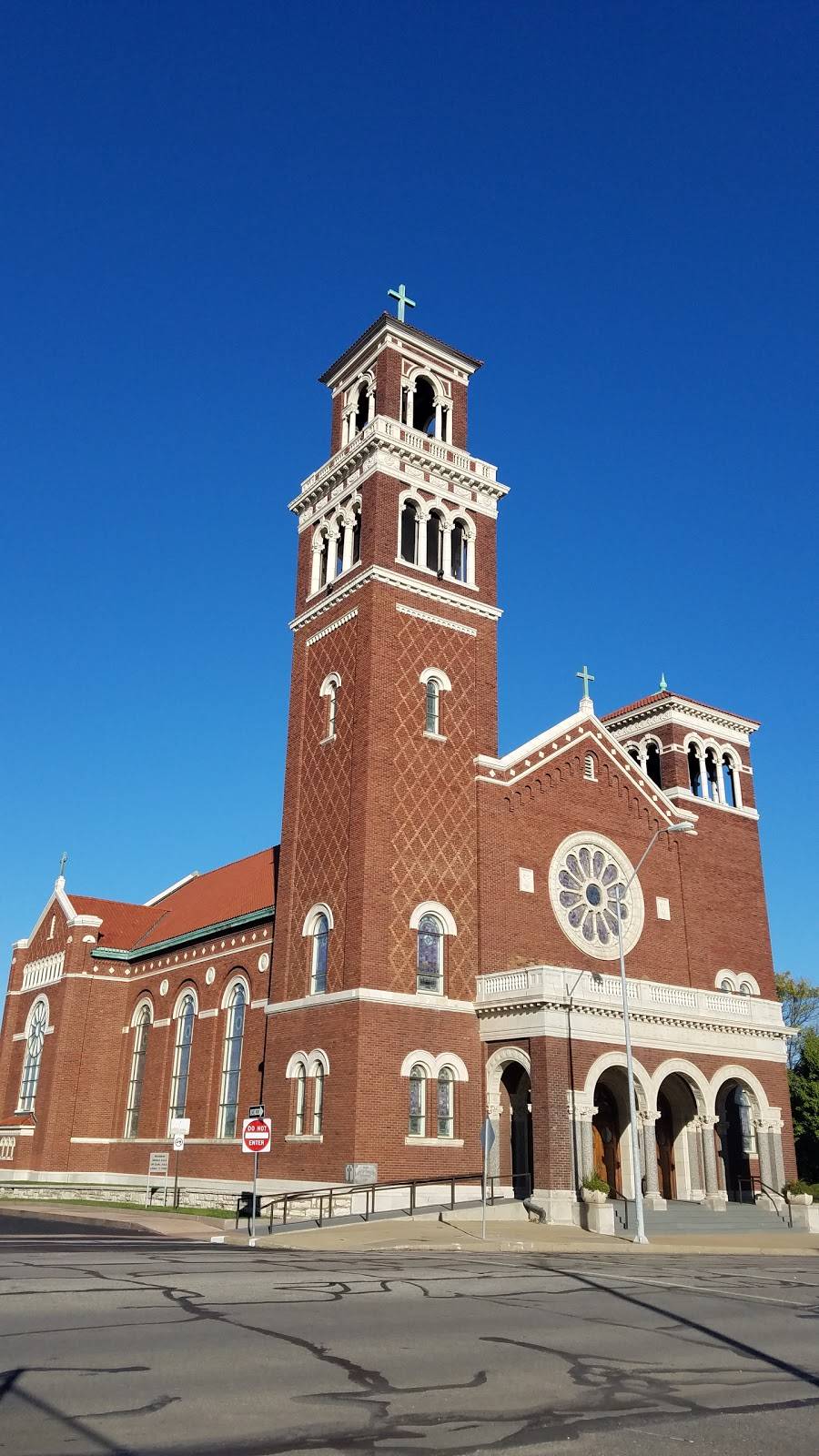 Our Lady of Sorrows Parish | 2552 Gillham Rd, Kansas City, MO 64108, USA | Phone: (816) 421-2112