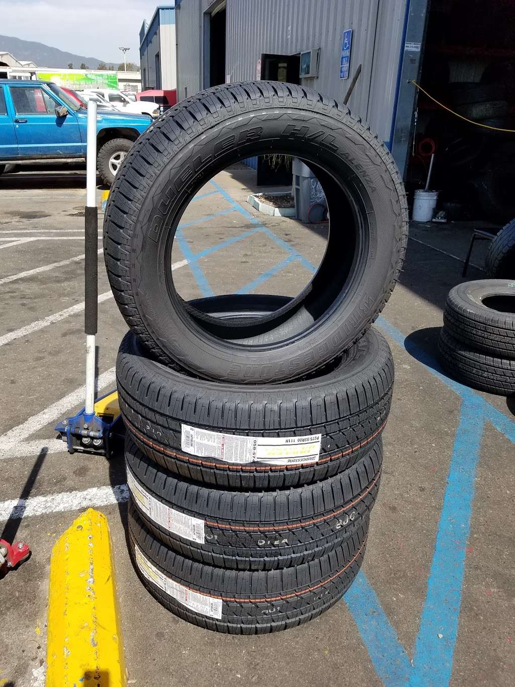 Best Tire Shop of Fontana | 15750 Arrow Blvd unit x, Fontana, CA 92335, USA | Phone: (909) 637-6882