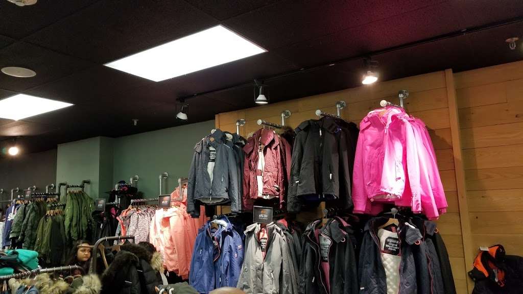 Superdry™ | 165 Marigold Court, Central Valley, NY 10917, USA | Phone: (845) 928-3393