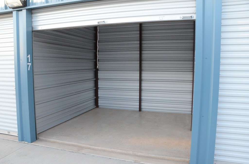 Affordable Mini Storage | 441 Larry Power Rd, Bourbonnais, IL 60914, USA | Phone: (815) 802-1462