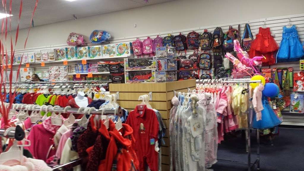 e. Baby mart | 15731 Downey Ave, Paramount, CA 90723, USA | Phone: (562) 688-7676