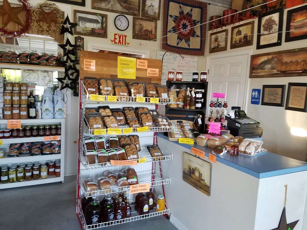 Fisher’s Roadside Market in 859 Strasburg Rd, Paradise, PA 17562, USA