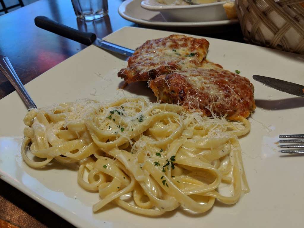 La Forchetta Italian Restaurant | 12880 Beamer Rd, Houston, TX 77089, USA | Phone: (281) 464-9000