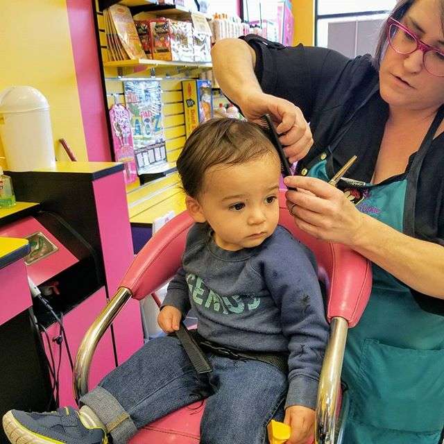 Snip-its Haircuts for Kids | 157 Bedford St, Burlington, MA 01803 | Phone: (781) 221-9939