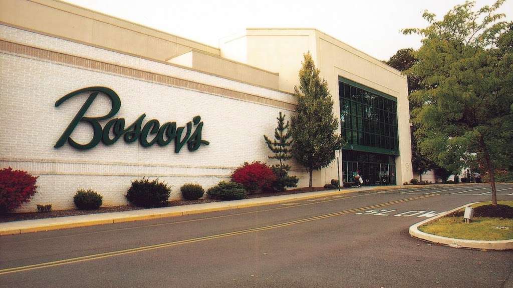 Boscovs | 121 Palmer Park Mall, Easton, PA 18045, USA | Phone: (610) 250-2772