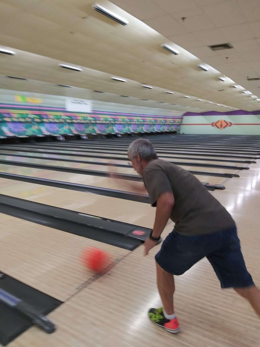 Orange Bowl Lanes | 4318 US Hwy 98 N, Lakeland, FL 33809, USA | Phone: (863) 858-3878