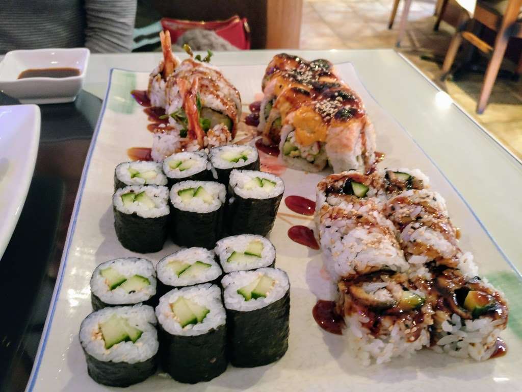 Halu Sushi & Asian Bistro | 17525 S Golden Rd, Golden, CO 80401, USA | Phone: (303) 279-5231