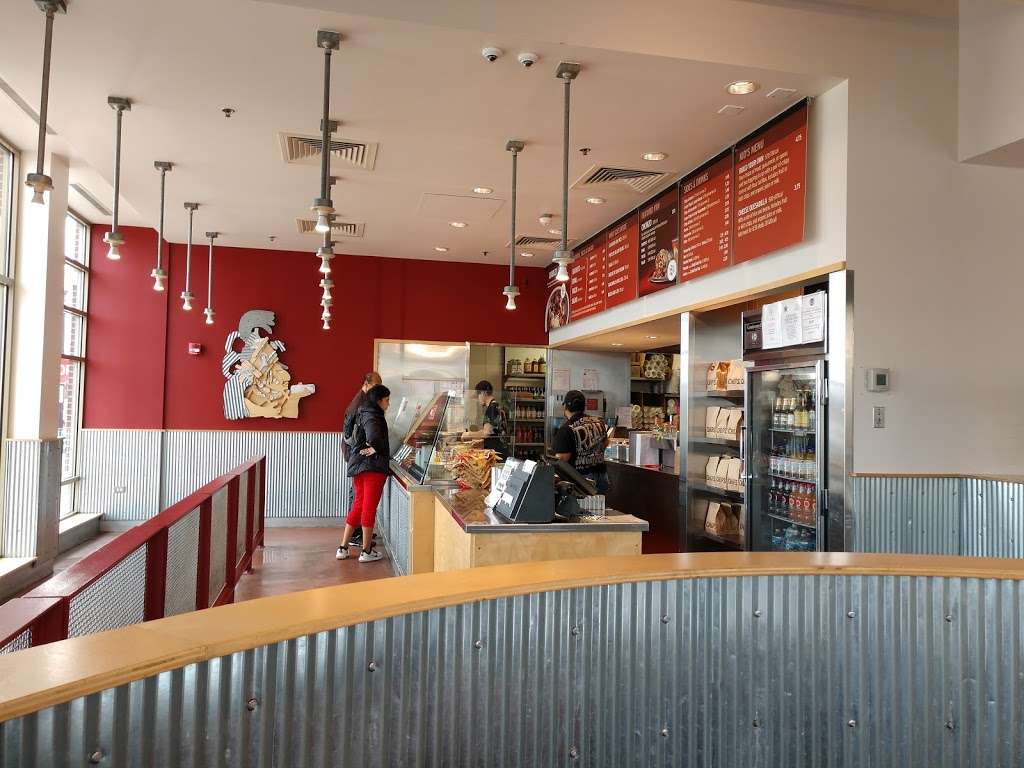 Chipotle Mexican Grill | 601 N Martingale Rd #330, Schaumburg, IL 60173, USA | Phone: (847) 517-8670