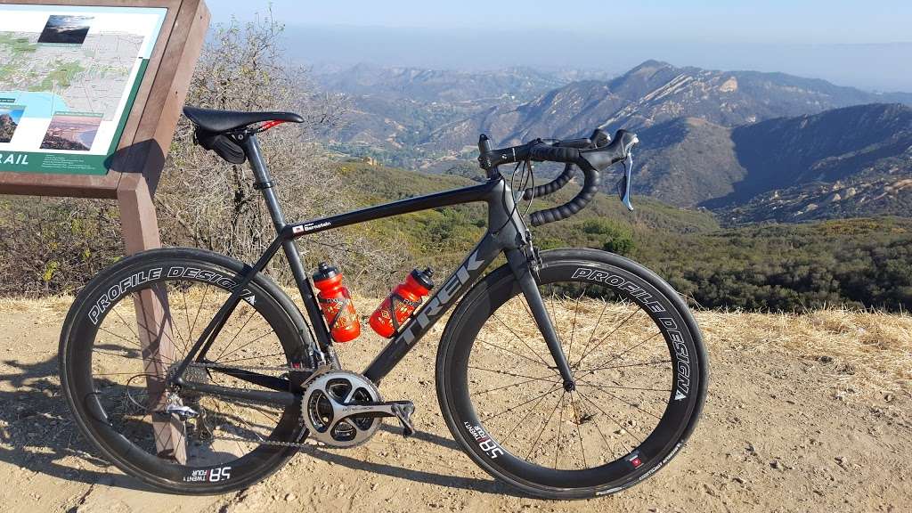 Topanga Lookout Trailhead | Saddle Peak Rd, Malibu, CA 90265, USA