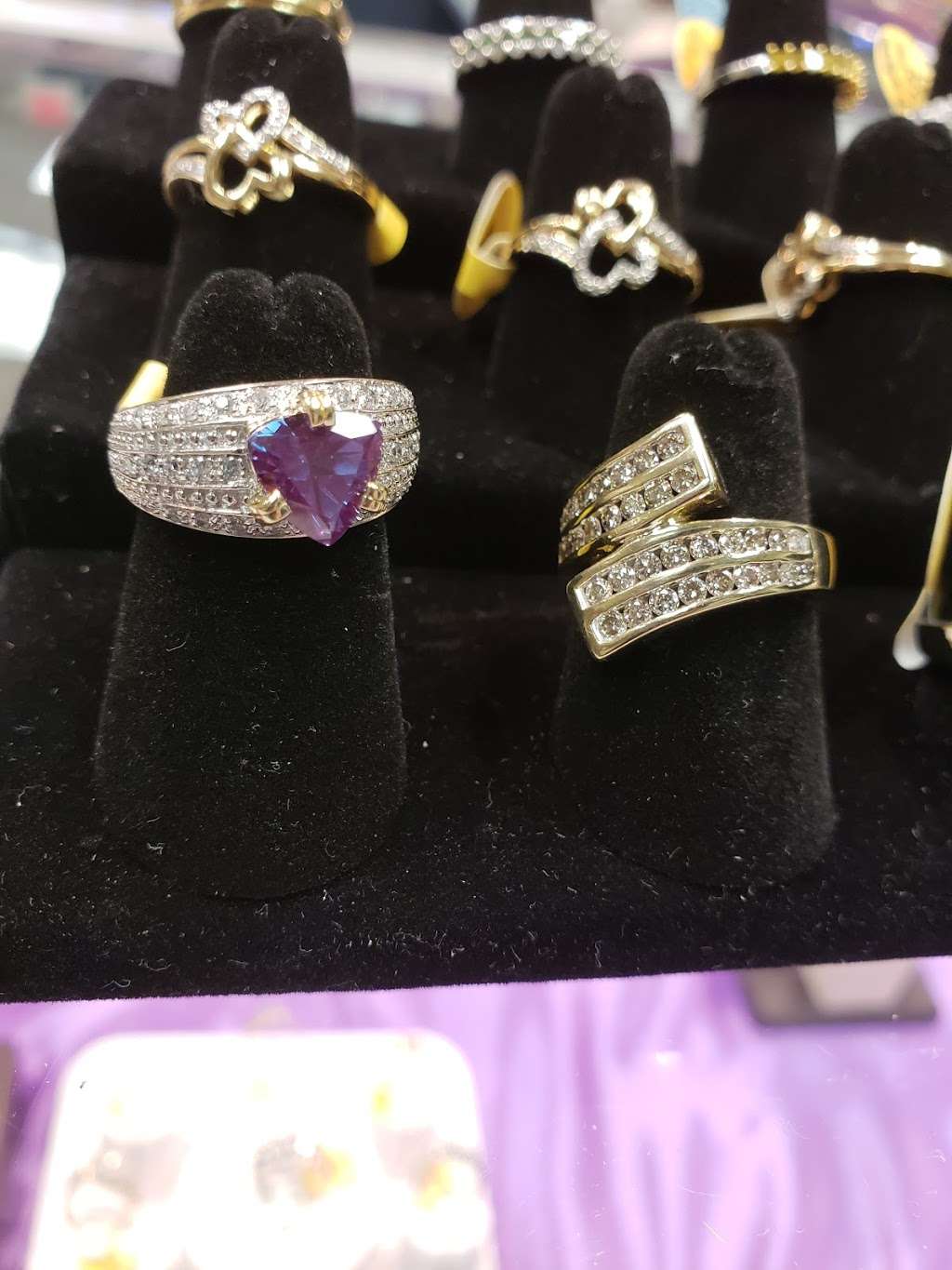 Gold Rush Jewelry The Gift Card KING | 3294 Red Lion Rd, Philadelphia, PA 19114 | Phone: (215) 632-1100