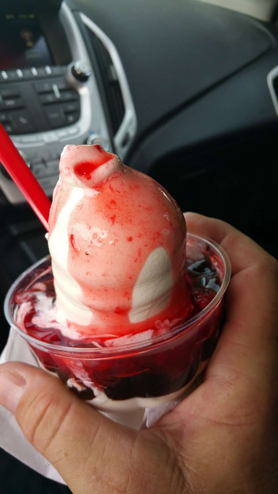 Dairy Queen | 409 S Silver St, Paola, KS 66071, USA | Phone: (913) 294-3192