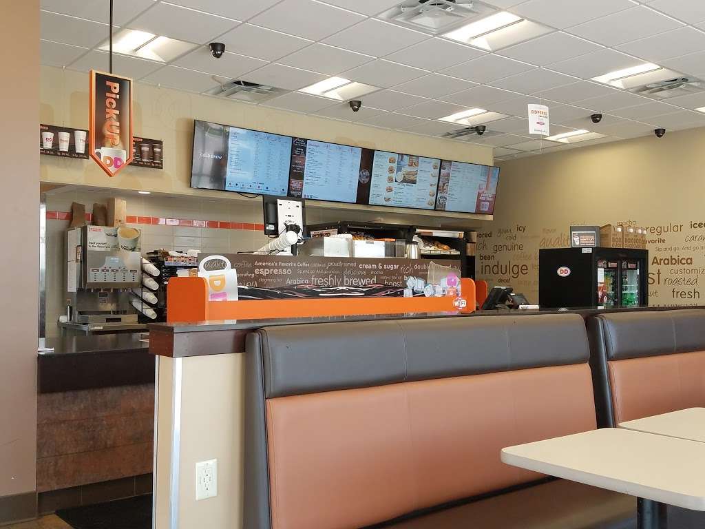 Dunkin Donuts | 6842 Whitestown Pkwy, Zionsville, IN 46077 | Phone: (317) 769-0283