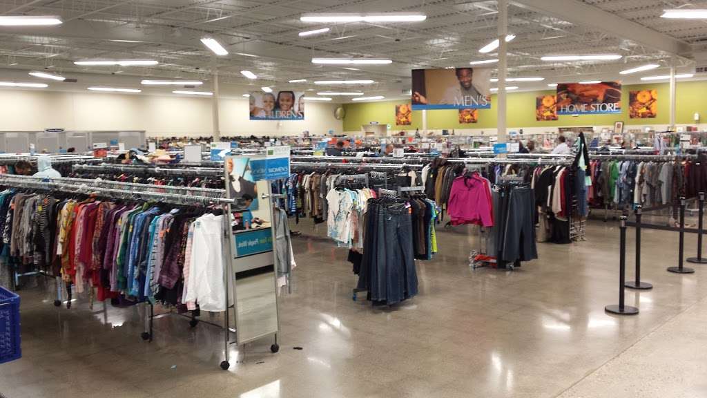 Goodwill Store & Donation Center | 10909 W Oklahoma Ave, West Allis, WI 53227 | Phone: (414) 541-6330