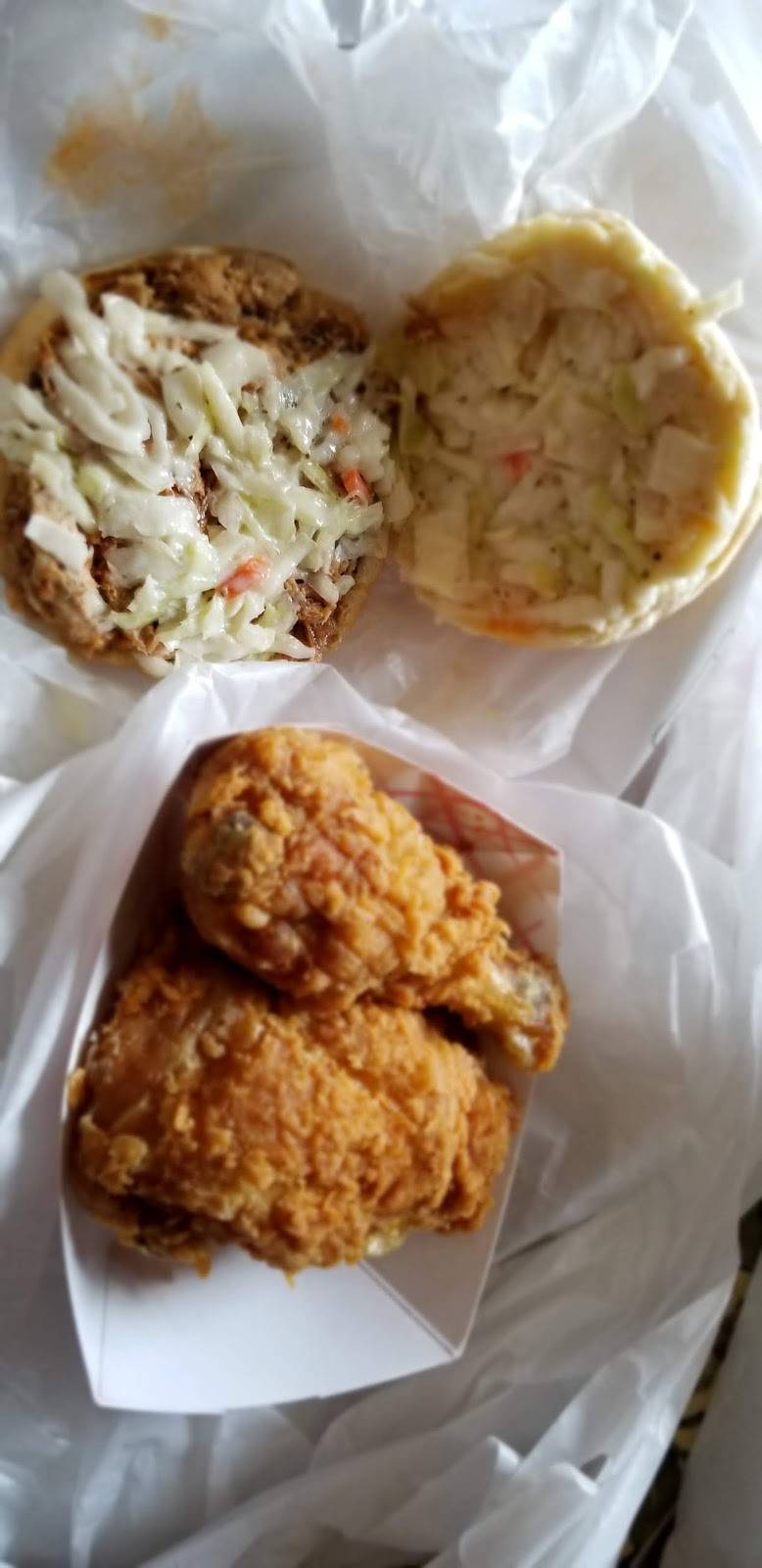 Moseberths Fried Chicken | 1505 Airline Blvd, Portsmouth, VA 23707, USA | Phone: (757) 393-1721