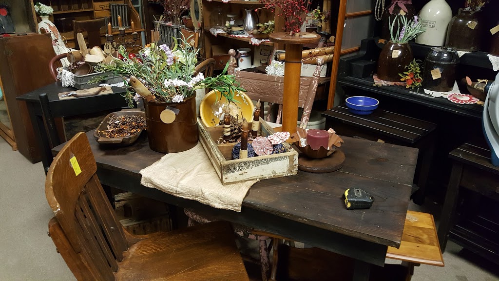 CHRISTYS MARKET ANTIQUES | 505 N Main St, Ottawa, KS 66067, USA | Phone: (785) 242-4098