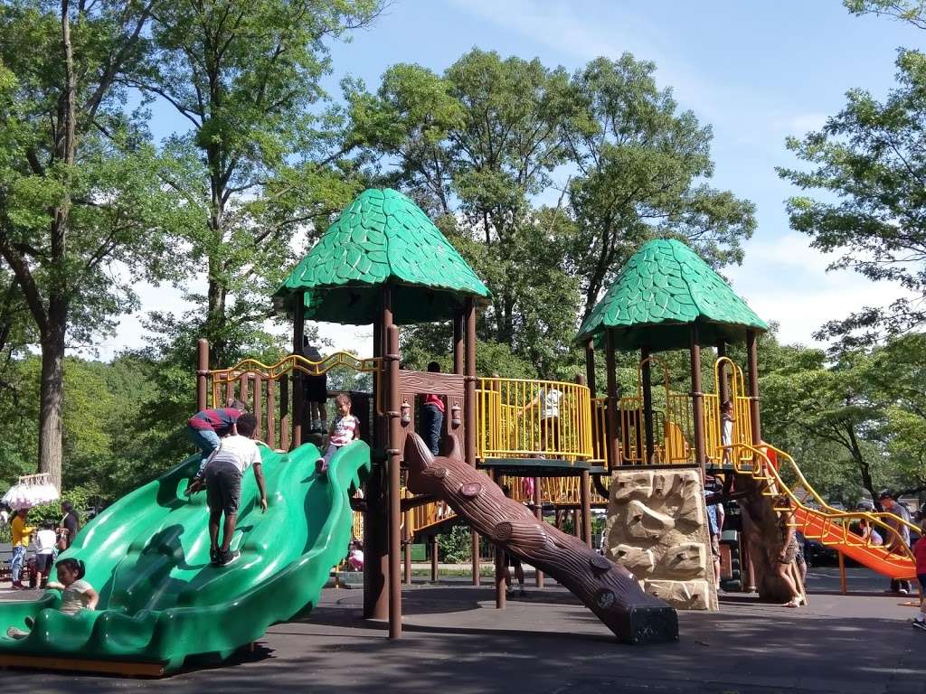 Alley Pond Park | Union Tpke, Oakland Gardens, NY 11364 | Phone: (212) 639-9675