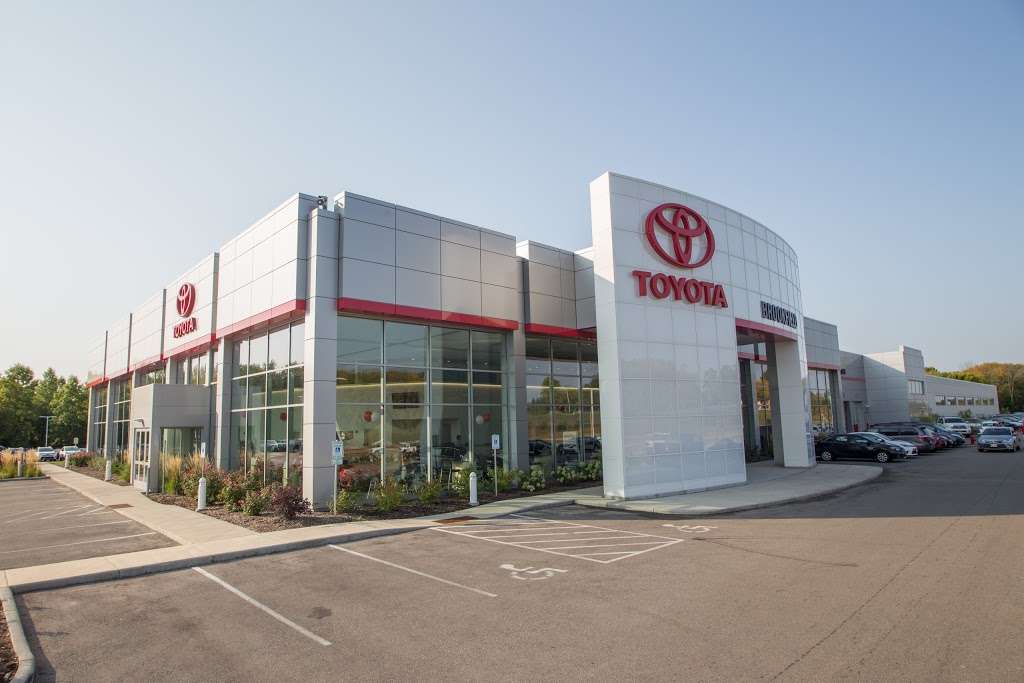 Toyota of Brookfield | 20655 W Capitol Dr, Brookfield, WI 53045, USA | Phone: (262) 236-7992