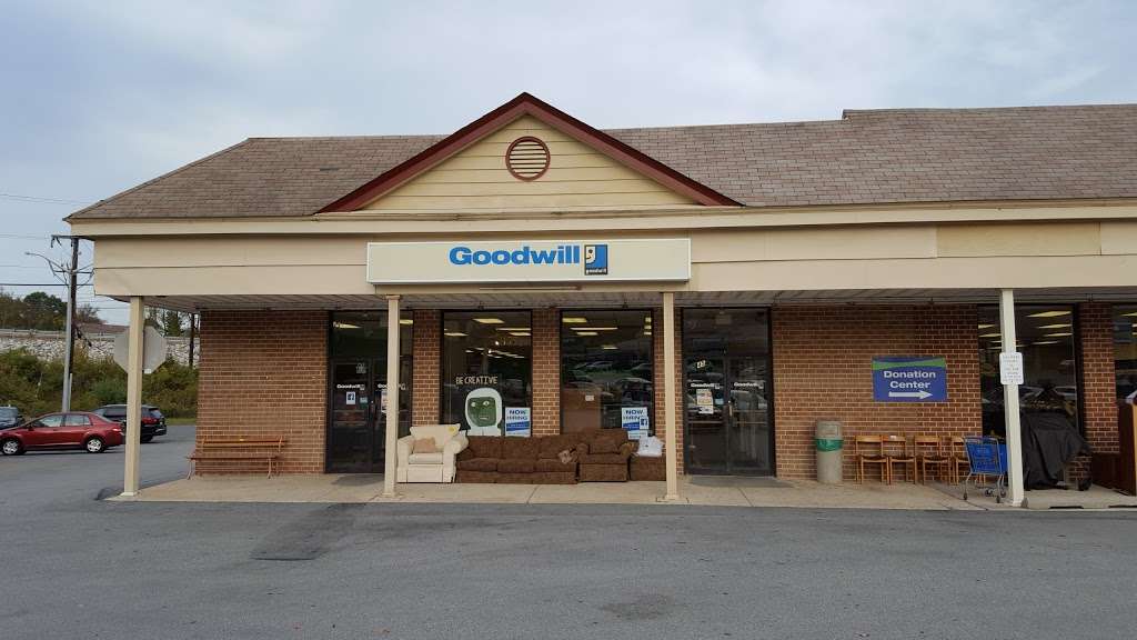 Goodwill Store & Donation Center | 45 Marchwood Rd, Exton, PA 19341, USA | Phone: (610) 594-6949