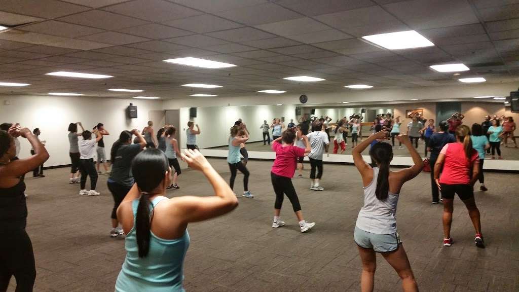 Kinema Fitness at South Park Center | 150 W 12th St, Los Angeles, CA 90015, USA | Phone: (213) 741-7474