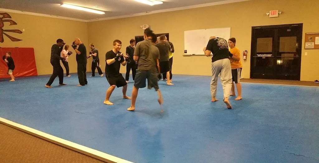 Gracie Lake Norman Brazilian Jiu-Jitsu | 148 Lugnut Ln #202, Mooresville, NC 28117, USA | Phone: (704) 479-1255