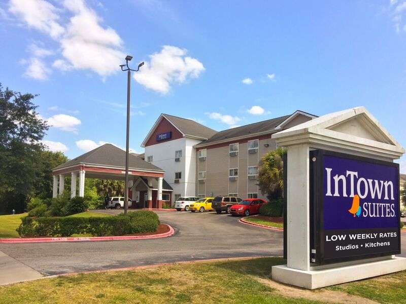 InTown Suites Extended Stay Houston TX - IAH Airport | 720 N Sam Houston Pkwy E, Houston, TX 77060, USA | Phone: (281) 227-3900