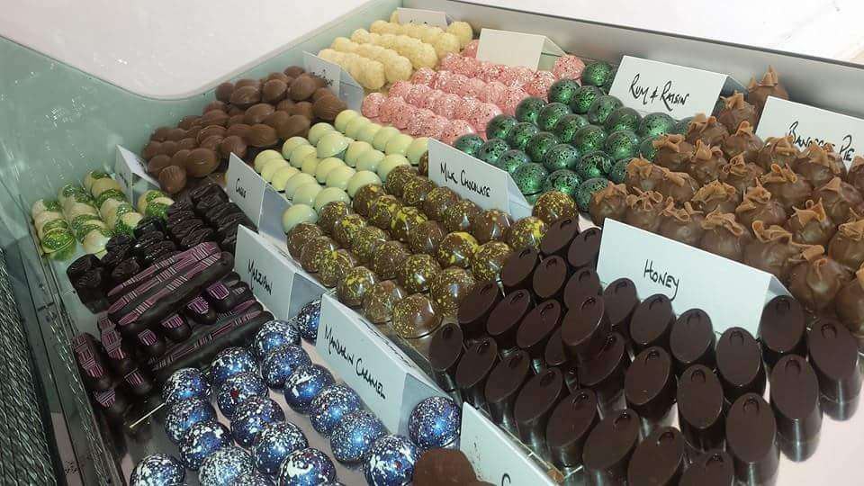 Sugu Chocolates | 401 Durnsford Rd, London SW19 8EE, UK | Phone: 020 8944 9007