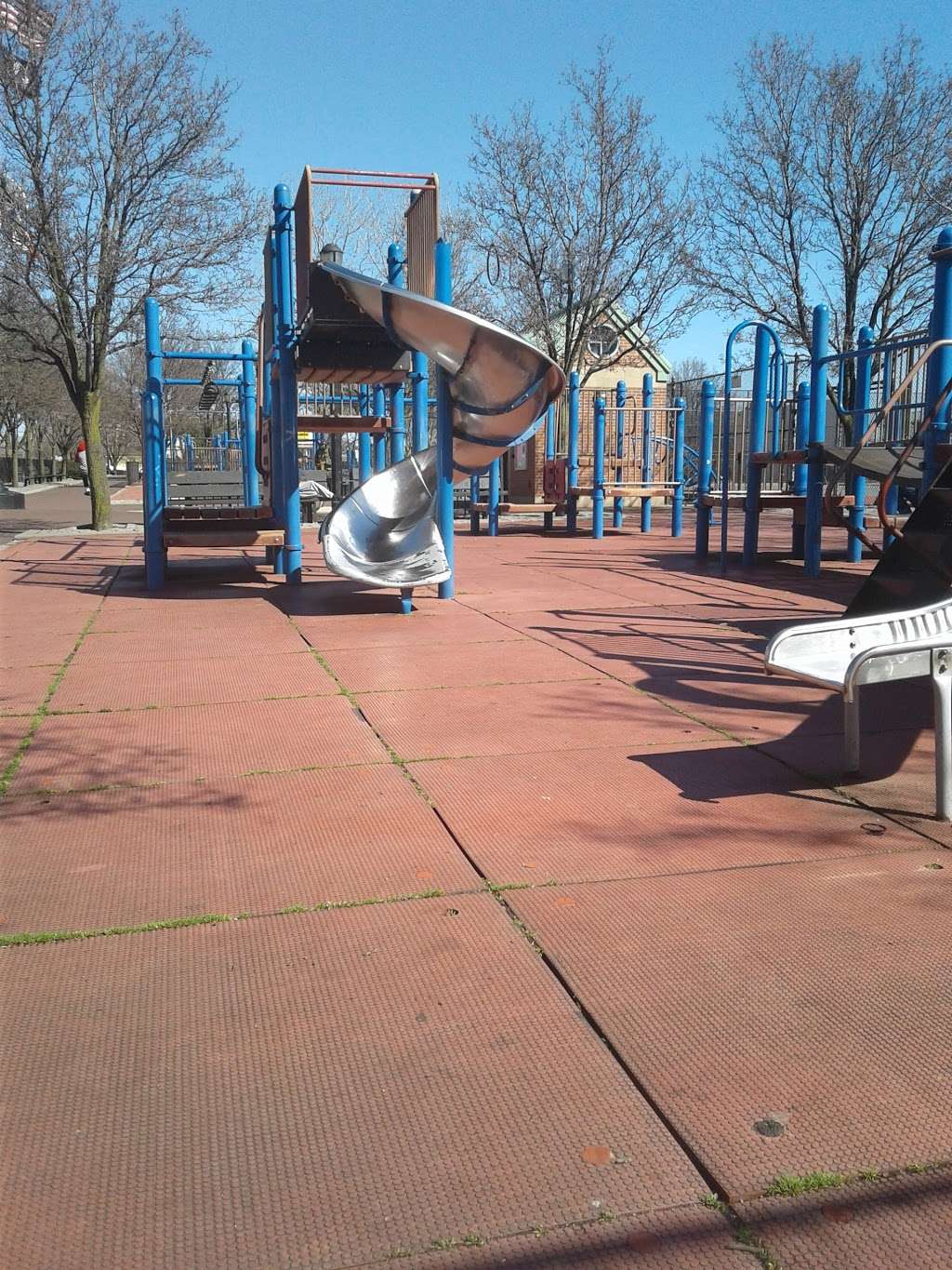 Police Officer Edward Byrne Park | 133-38 135th Ave, South Ozone Park, NY 11420, USA | Phone: (212) 639-9675