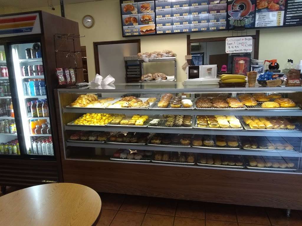 Donuts Galore | 1112 Via Verde, San Dimas, CA 91773 | Phone: (909) 599-3848