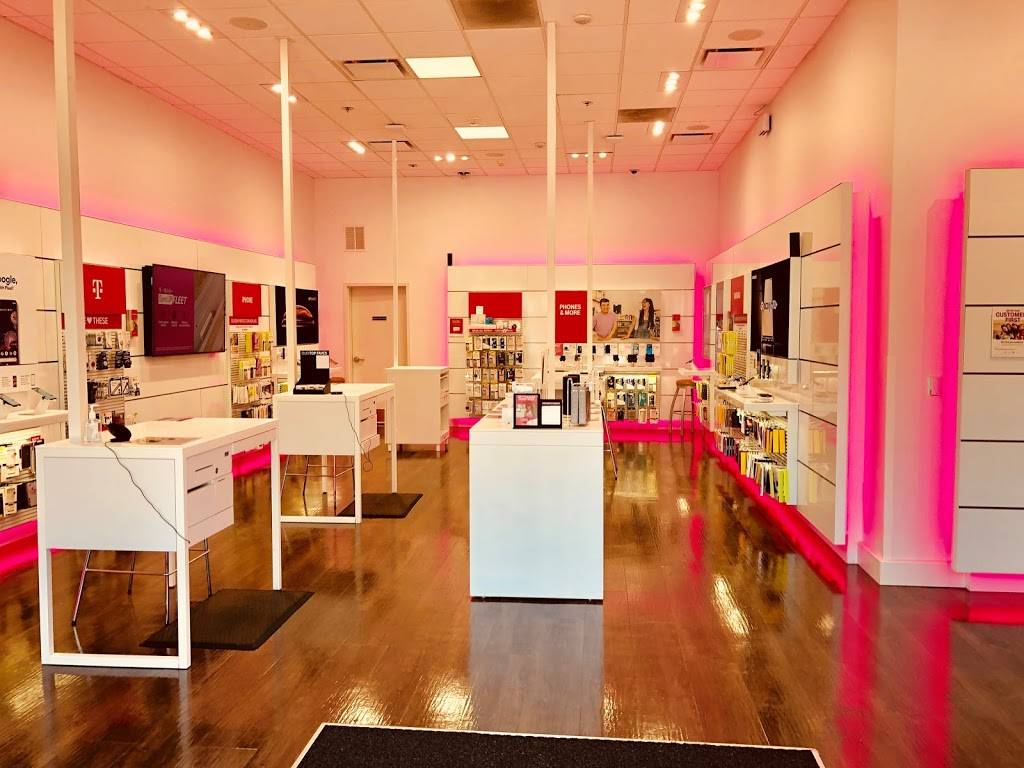 T-Mobile | 504 Spectrum Center Dr, Irvine, CA 92618, USA | Phone: (949) 450-0368