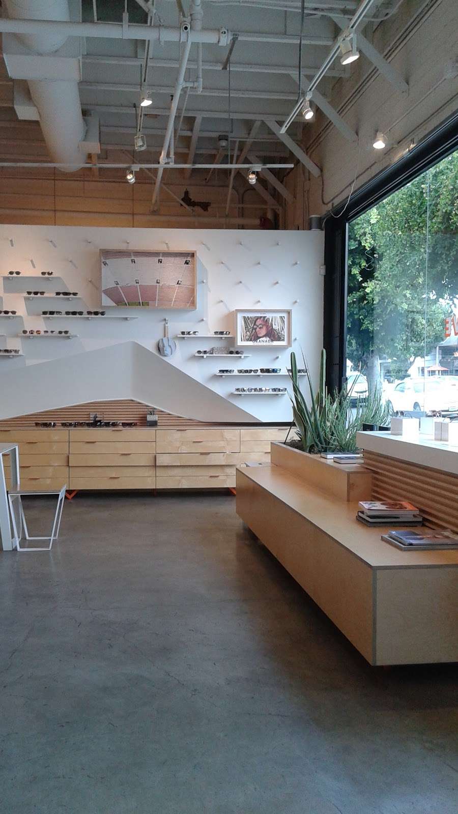 Garrett Leight California Optical | 165 South La Brea Ave, Los Angeles, CA 90036, USA | Phone: (323) 931-4018