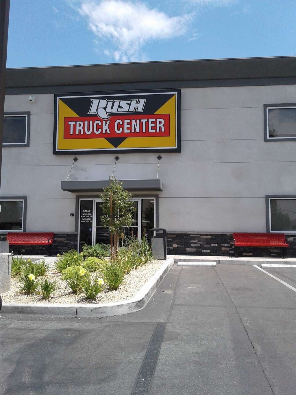 Rush Truck Center | 2450 Kella Ave, City of Industry, CA 90601 | Phone: (562) 551-5000