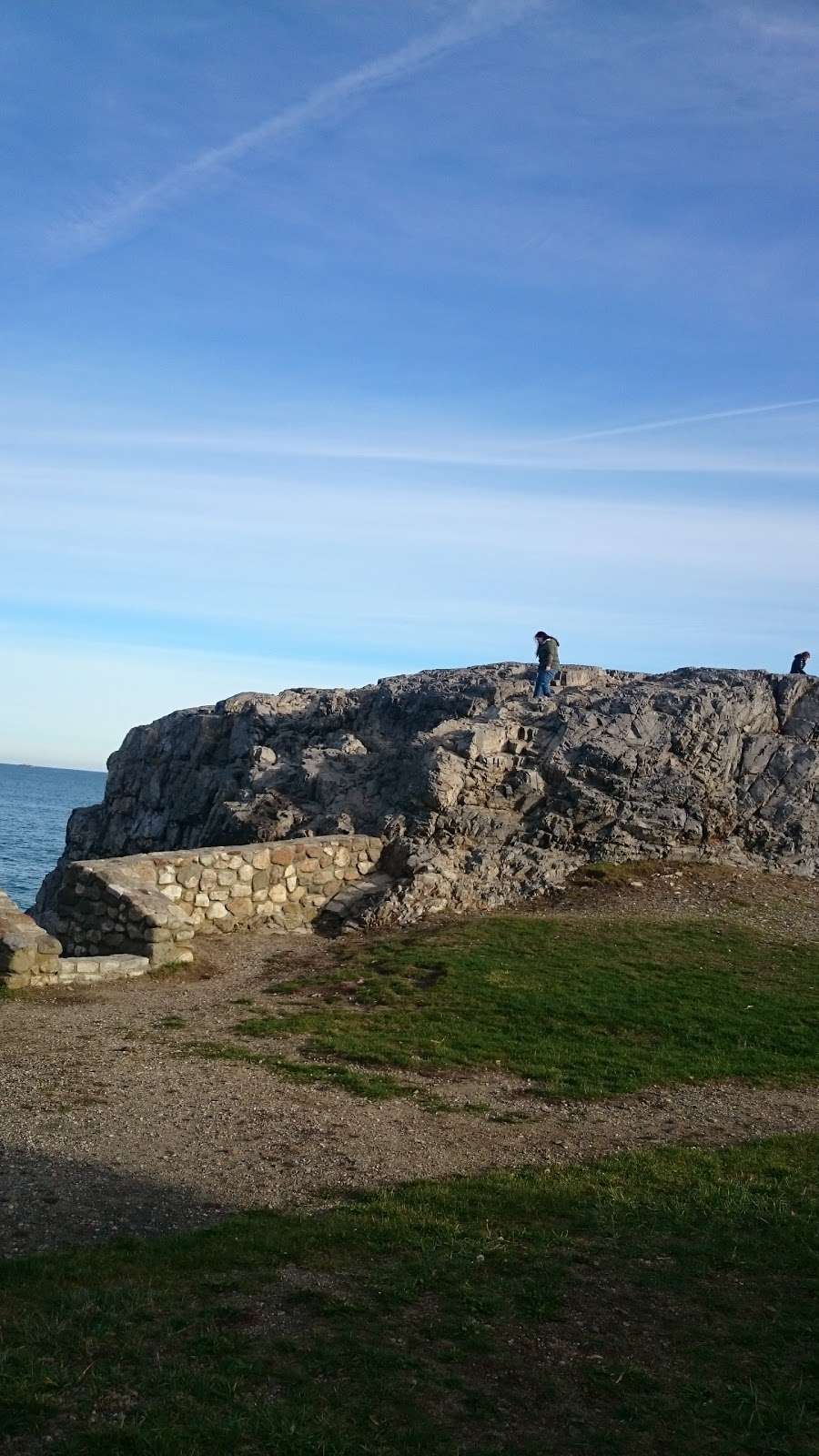 Castle Rock Park | Castle Rock Ln, Marblehead, MA 01945, USA | Phone: (781) 631-3350