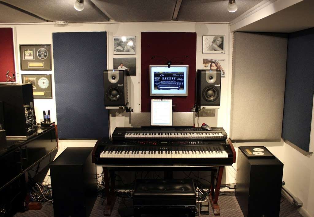 Sound Design Music Studio | 198 Ironstone Ridge Rd, Lancaster, PA 17603, USA | Phone: (717) 330-6234
