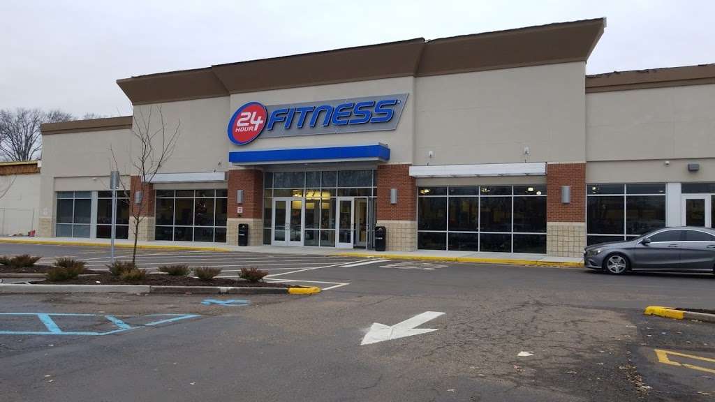 24 Hour Fitness | 1624 St Georges Ave, Avenel, NJ 07001, USA | Phone: (732) 453-5188