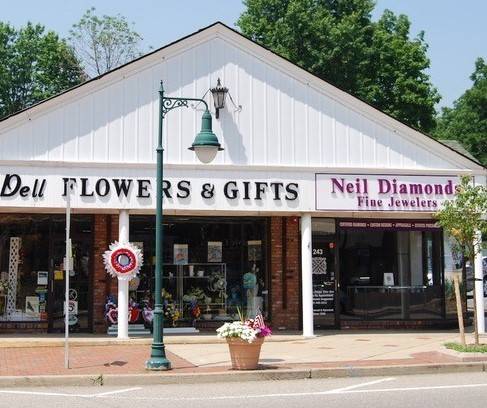 Neil Diamonds | 243 Kinderkamack Rd, Oradell, NJ 07649, USA | Phone: (201) 445-2313