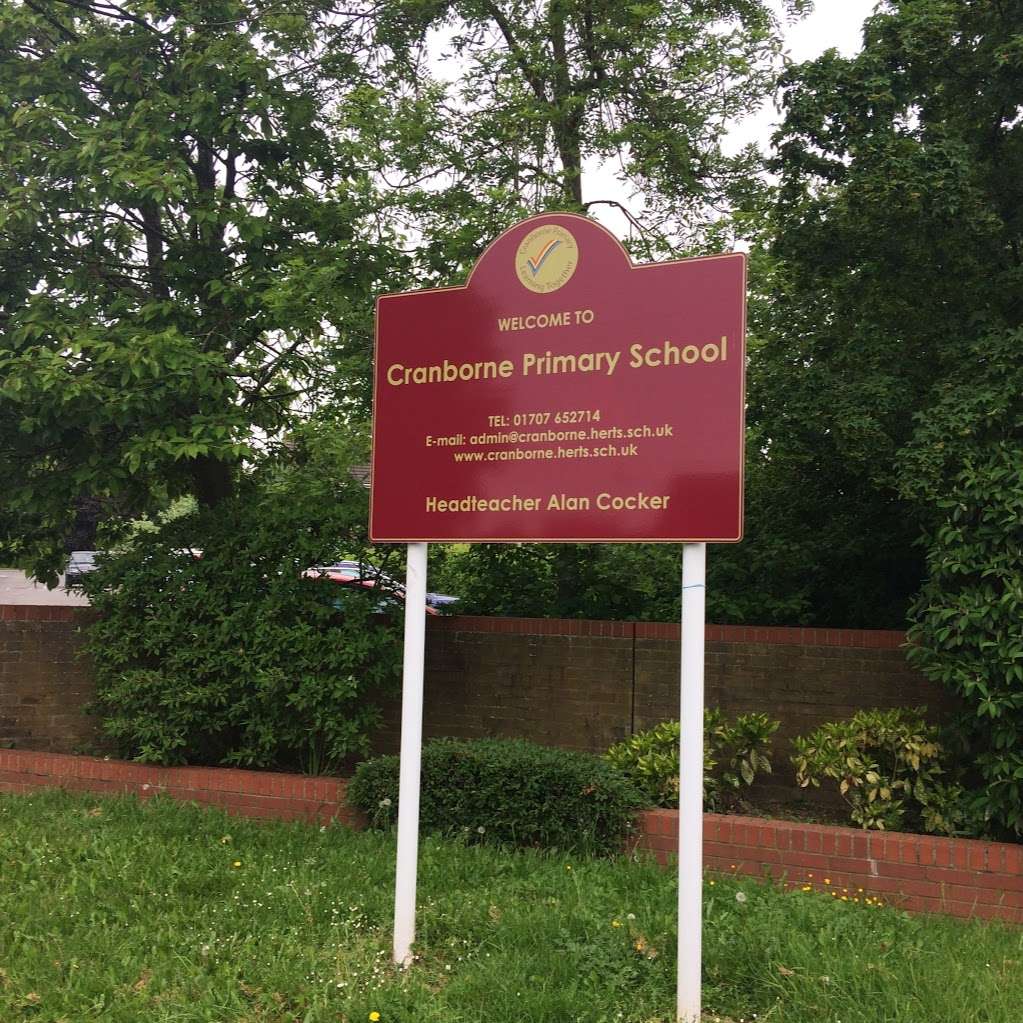 Cranborne Primary School | Laurel Fields, Potters Bar EN6 2BA, UK | Phone: 01707 652714