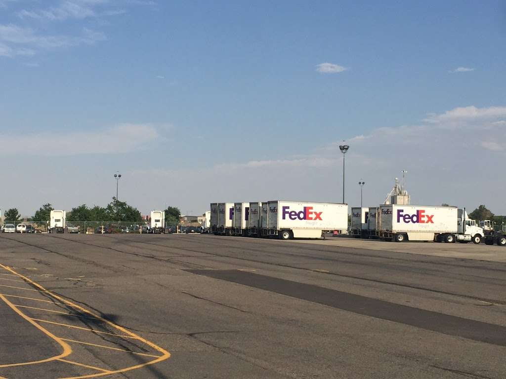 FedEx Freight | 9351 Willow Ct, Henderson, CO 80640 | Phone: (303) 289-1303