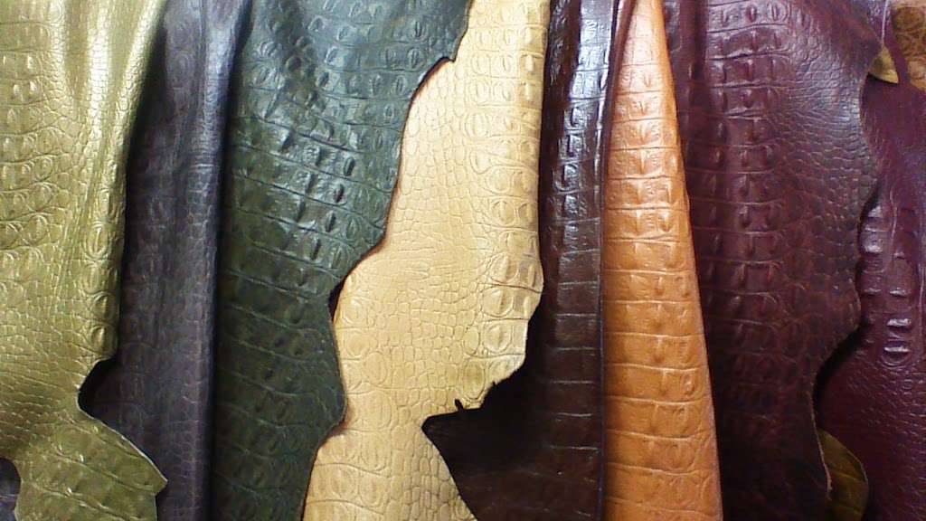 Leather & Things | 2942 NC-49, Harrisburg, NC 28075, USA | Phone: (980) 225-5348