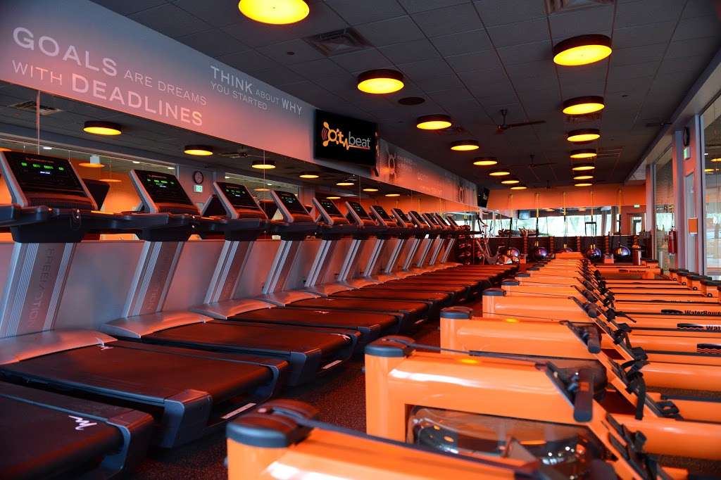 Orangetheory Fitness Lake Forest | 1050 N Western Ave, Lake Forest, IL 60045 | Phone: (847) 728-8700