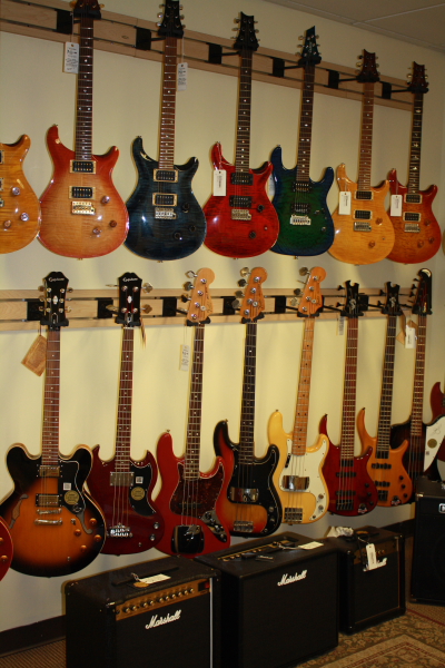 Monkton Guitars | 1505 W 1st Ave A, Broomfield, CO 80020, USA | Phone: (303) 484-1271