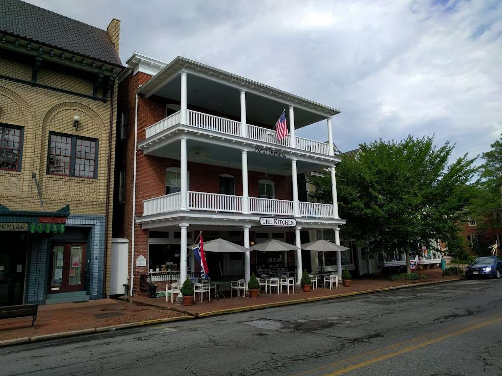 Lodging at the Imperial | 208 High St, Chestertown, MD 21620, USA | Phone: (410) 778-3001