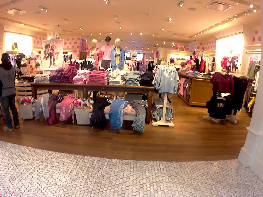 Victorias Secret PINK | 500 Southpark Center, Strongsville, OH 44136, USA | Phone: (440) 846-1339