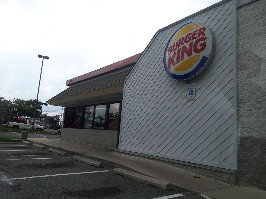 Burger King | 2122 N Fountain Green Rd, Bel Air, MD 21015, USA | Phone: (410) 638-8595