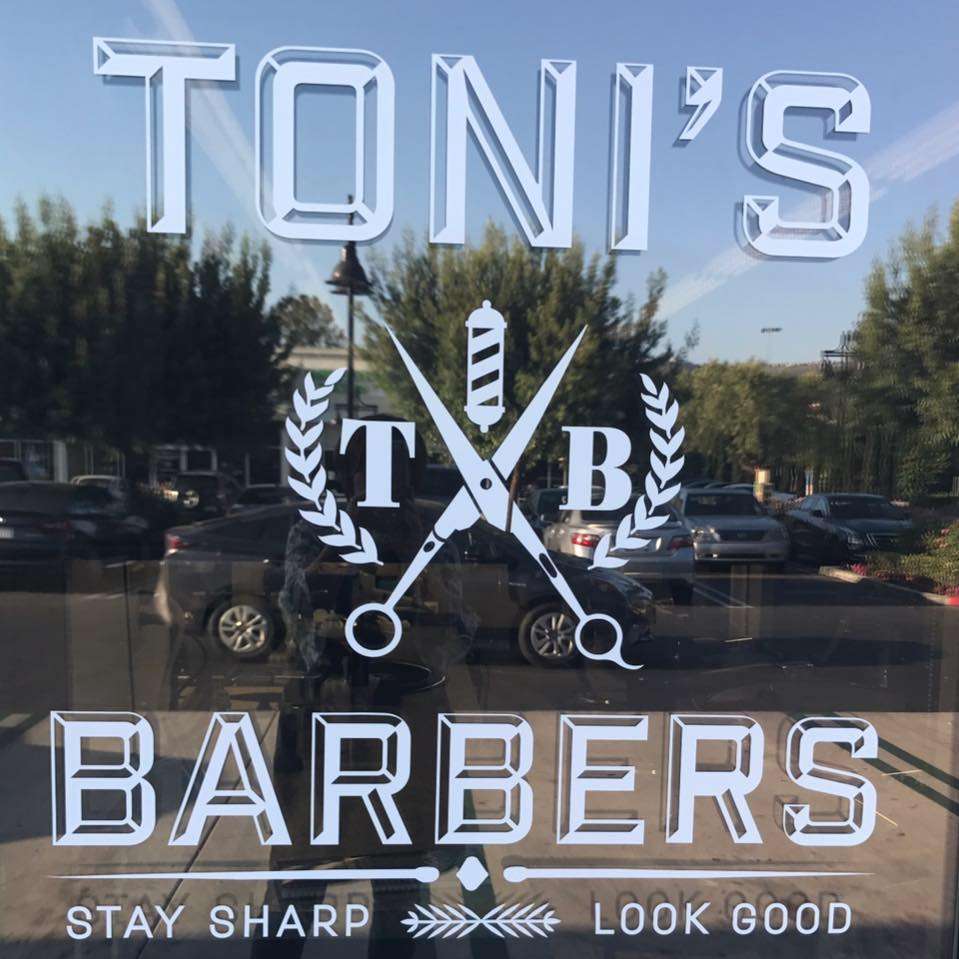 Tonis Barbers | 212 S Citrus St, West Covina, CA 91791, USA | Phone: (626) 858-9761