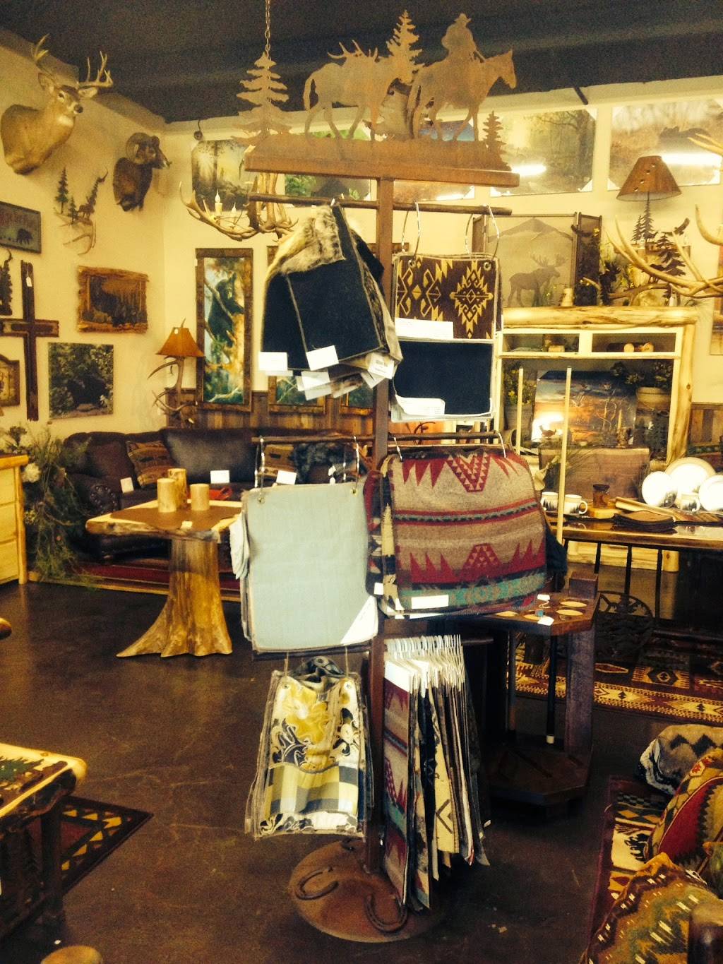 Wild Woods Rustic Furniture & Decor | 13802 S Union Pl, Glenpool, OK 74033, USA | Phone: (918) 321-2646