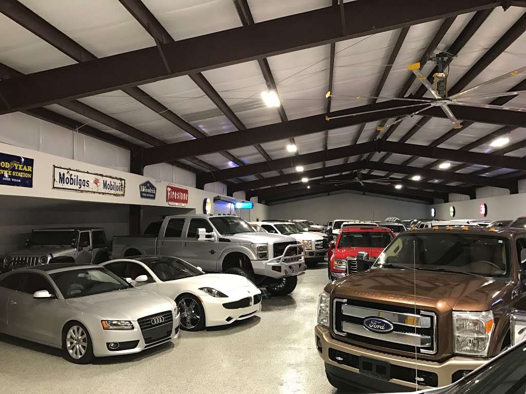 Silver Star Motors | 1201 S Cedar Hill Rd, Cedar Hill, TX 75104, USA | Phone: (972) 637-4234