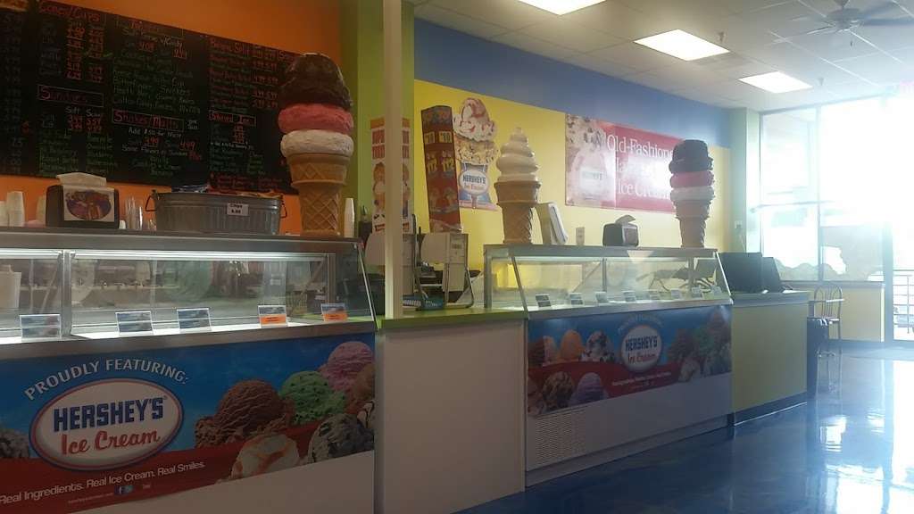 Scoop Dawg | 809 N Mildred St Suite #3, Ranson, WV 25438, USA | Phone: (304) 725-3294