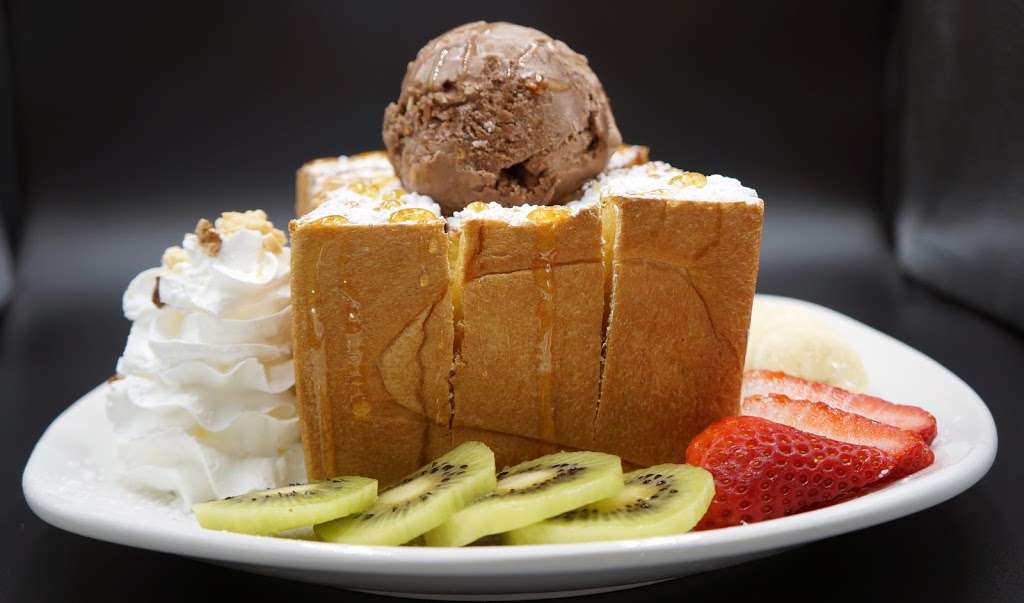 Cates IceCream | 8400 Alondra Blvd, Paramount, CA 90723, USA | Phone: (424) 296-5562